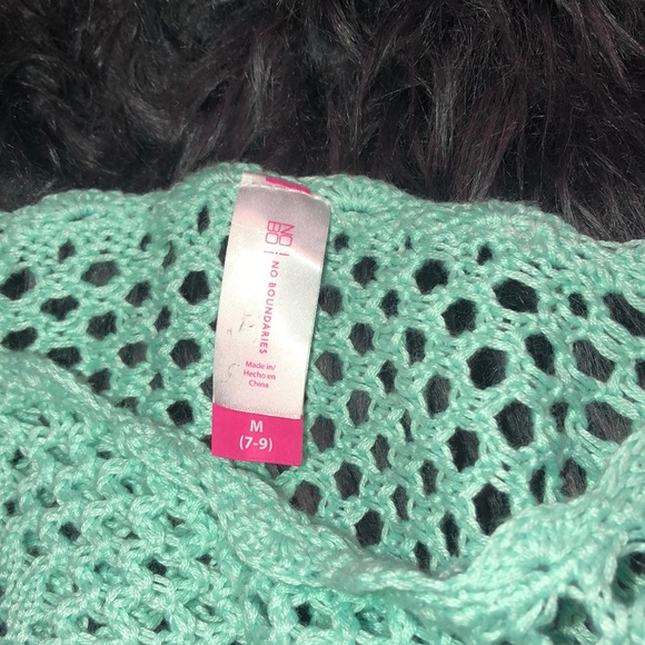 Top - Picture 3 of 5